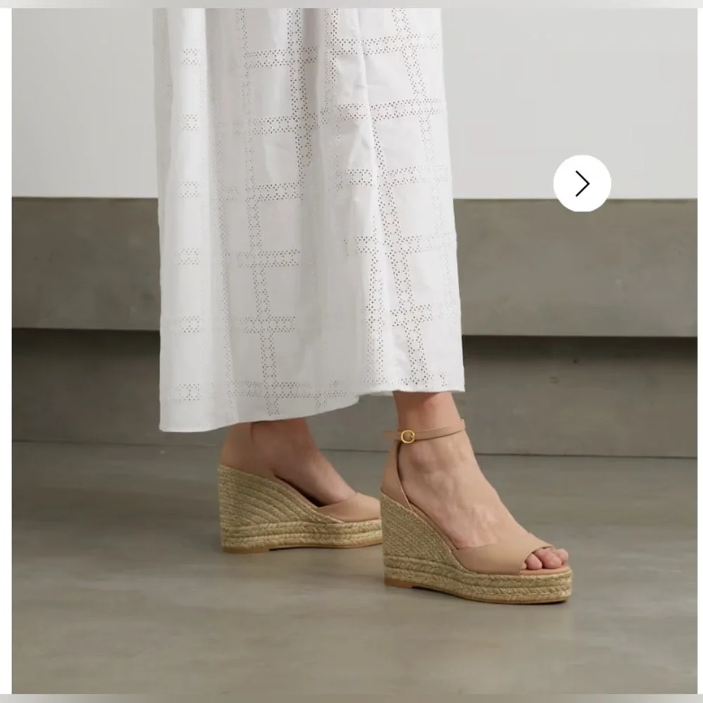 STUART WEITZMAN
NudistCurve leather espadrille wedge sandals - Picture 4 of 10